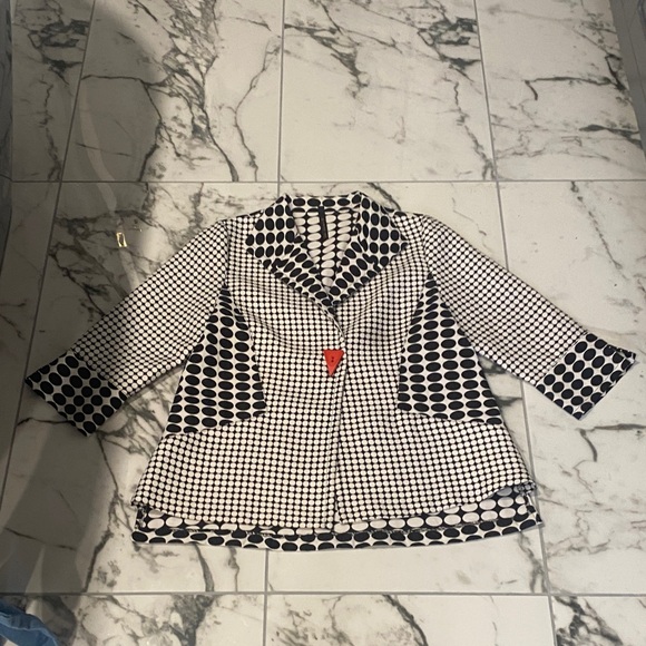 IC By Connie K Jackets & Blazers - Stylish Black and White Blazer